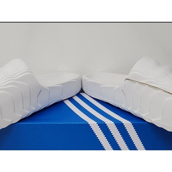 New Men\'s Size 8 Adidas Originals OFF WHITE Adilette 22 slide HQ4672 main image 8